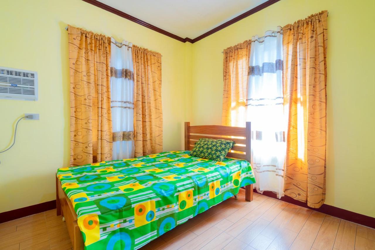 Joval Homestay Корон Екстериор снимка