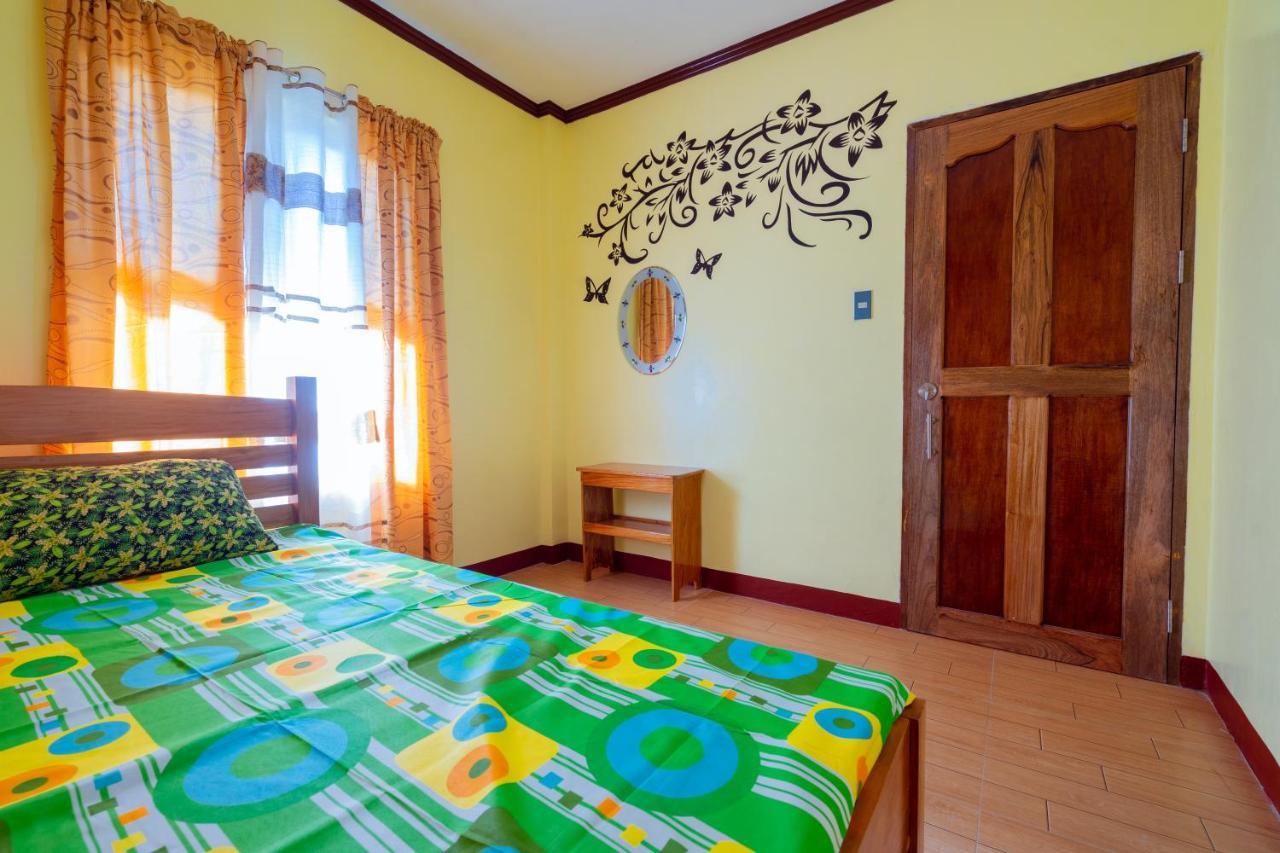 Joval Homestay Корон Екстериор снимка